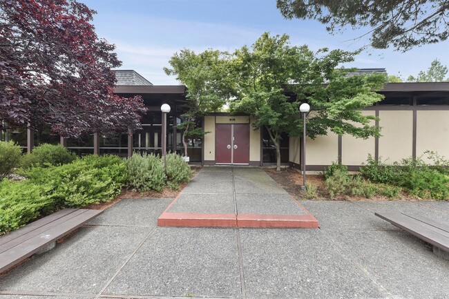 Building Photo - 3br/1.5ba Meadows of Terra Linda Townhouse ~Surrey Lane