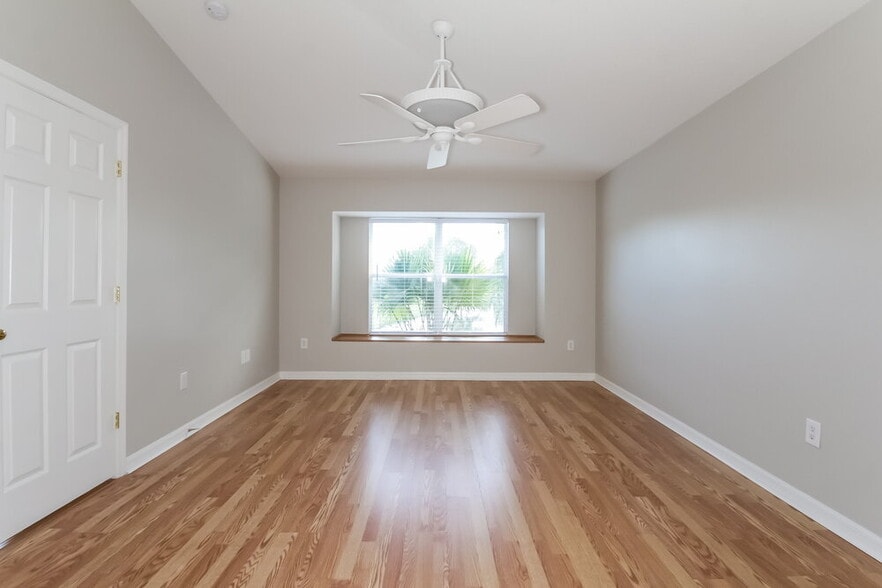 Building Photo - 7817 Monarch Garden Cir