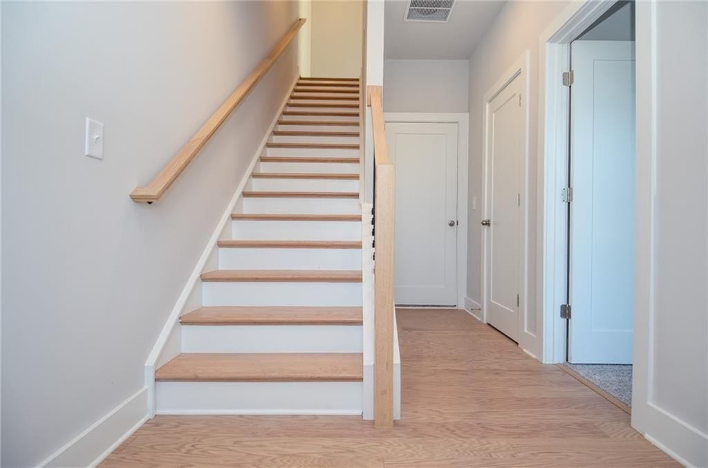 Building Photo - 2316 Mockernut Trl