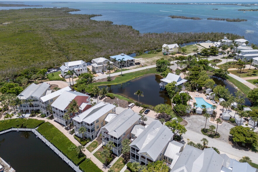 Building Photo - 11780 Anglers Club Dr