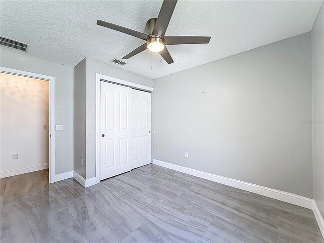 Building Photo - 12844 Oulton Cir