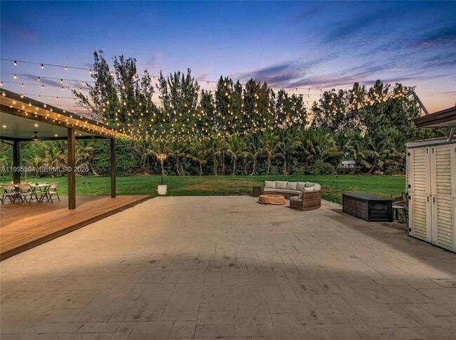 Building Photo - 6920 SW 182nd Way