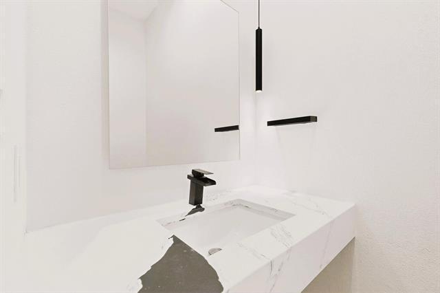 Building Photo - 1218 Grant St