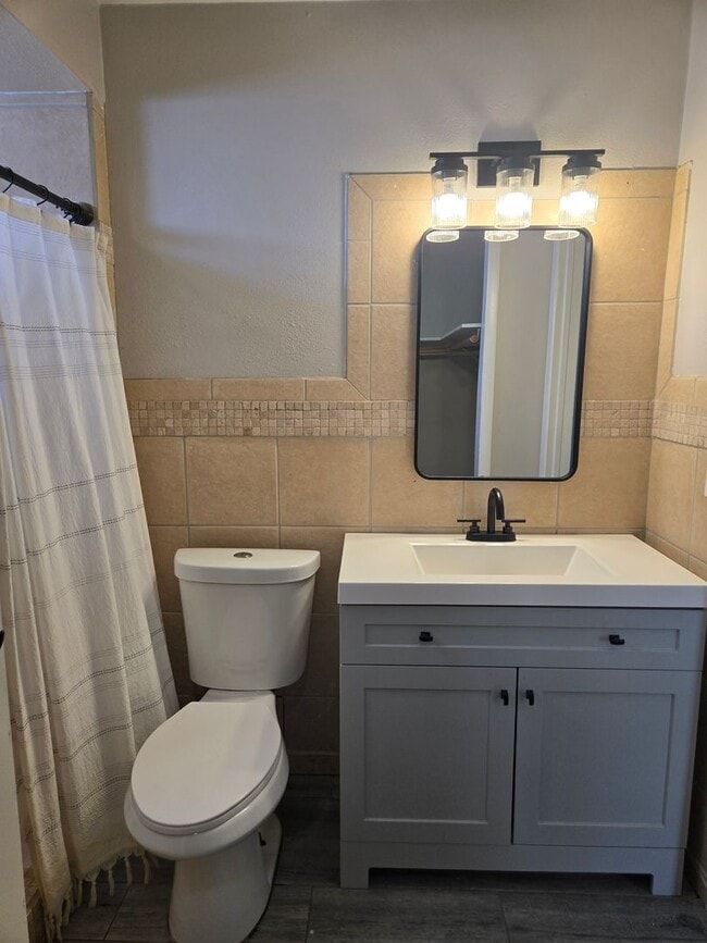 Building Photo - Coming Soon! ?Beautiful 4 bed, 2 bath Home, NO HOA! (Available 05/15/26)