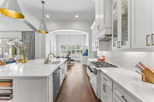 Building Photo - 505 Flint Ridge Trail