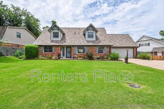 Building Photo - 6310 S 72nd E Pl