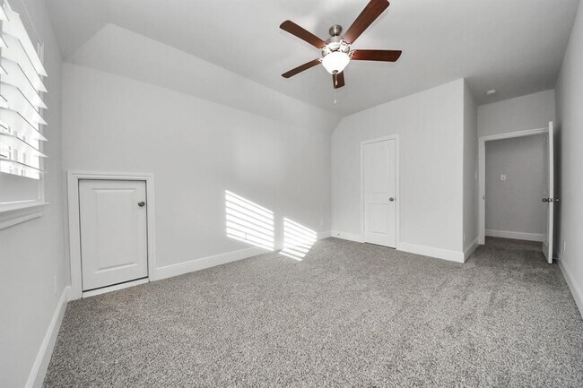 Building Photo - 14827 Vista Chase Trl