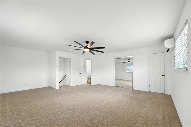 Building Photo - 7021 Thornwood Dr
