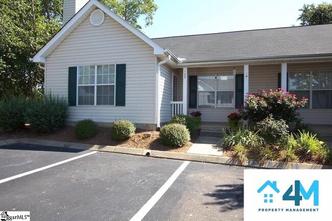 Building Photo - 122 Brushy Hollow Lane