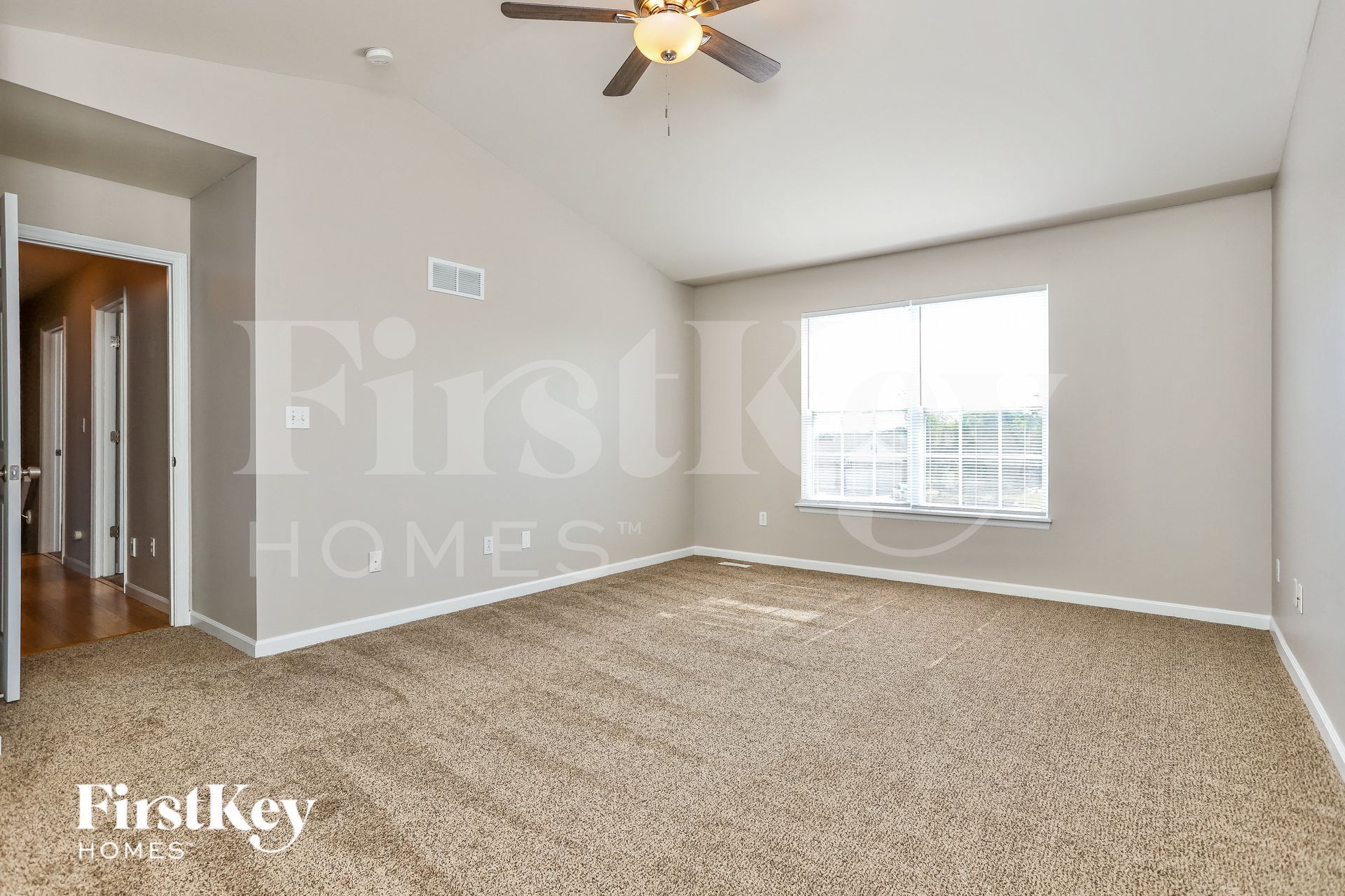 Building Photo - 250 Old Chesapeake Dr