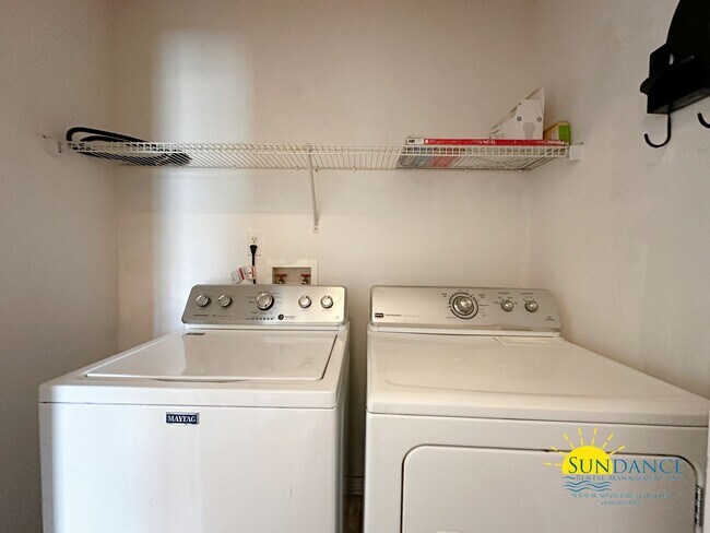 Building Photo - Charming 3-Bedroom Home in Forest Oaks!