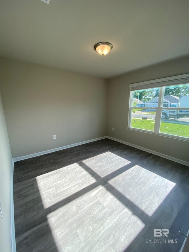 Building Photo - 270 Preston Wy