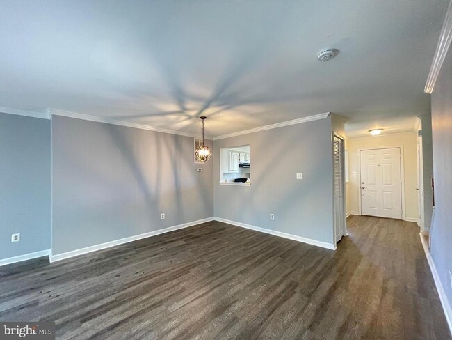 Building Photo - 17929 Milroy Dr