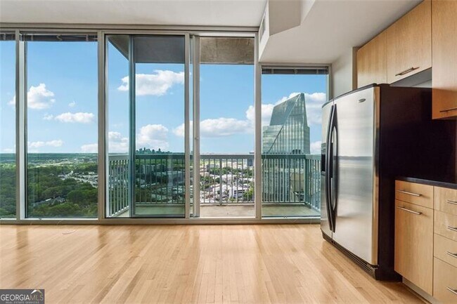 Building Photo - 3324 Peachtree Rd