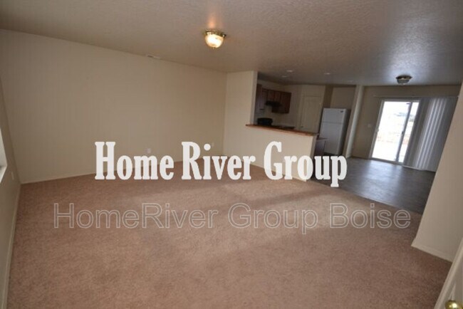 Building Photo - 1876 E Adelaide Dr