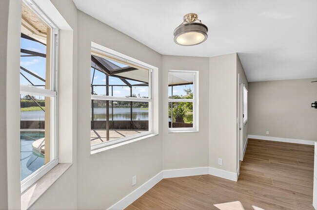 Building Photo - 7306 Spinnaker Bay Dr