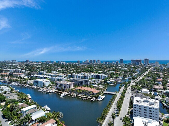 Building Photo - 1770 E Las Olas Blvd