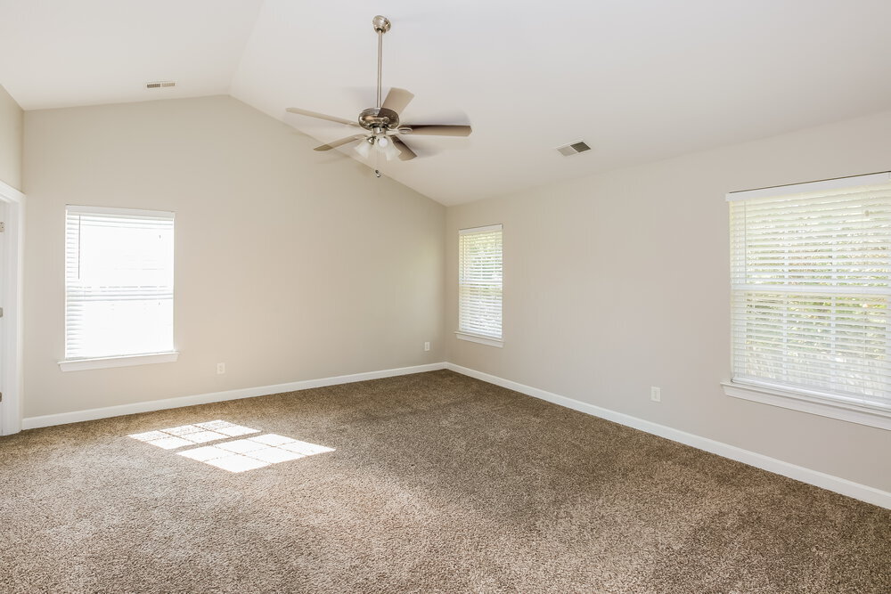 Building Photo - 2926 Island Point Dr NW