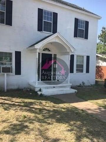 Primary Photo - 649 E N 18th St