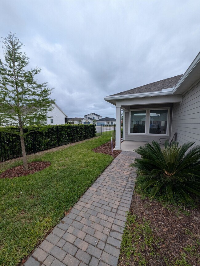 Building Photo - 84 Alston Dr