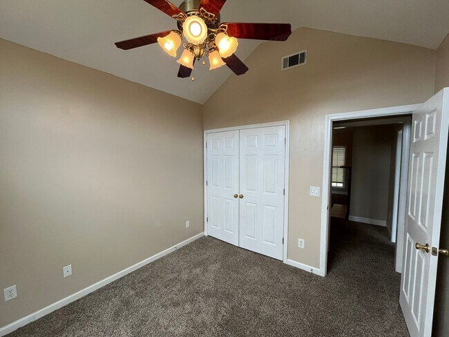 Building Photo - Welcome to the Broadfield Subdivision !! A Place to Call Home.