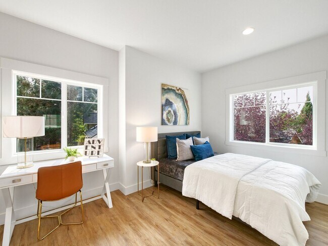 Building Photo - b2082