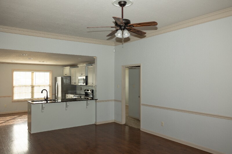 Building Photo - 55 Bryson Dr