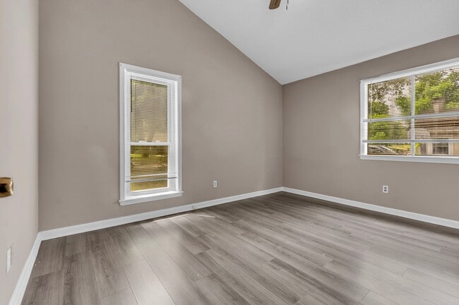 Building Photo - 1816 Rapier Dr