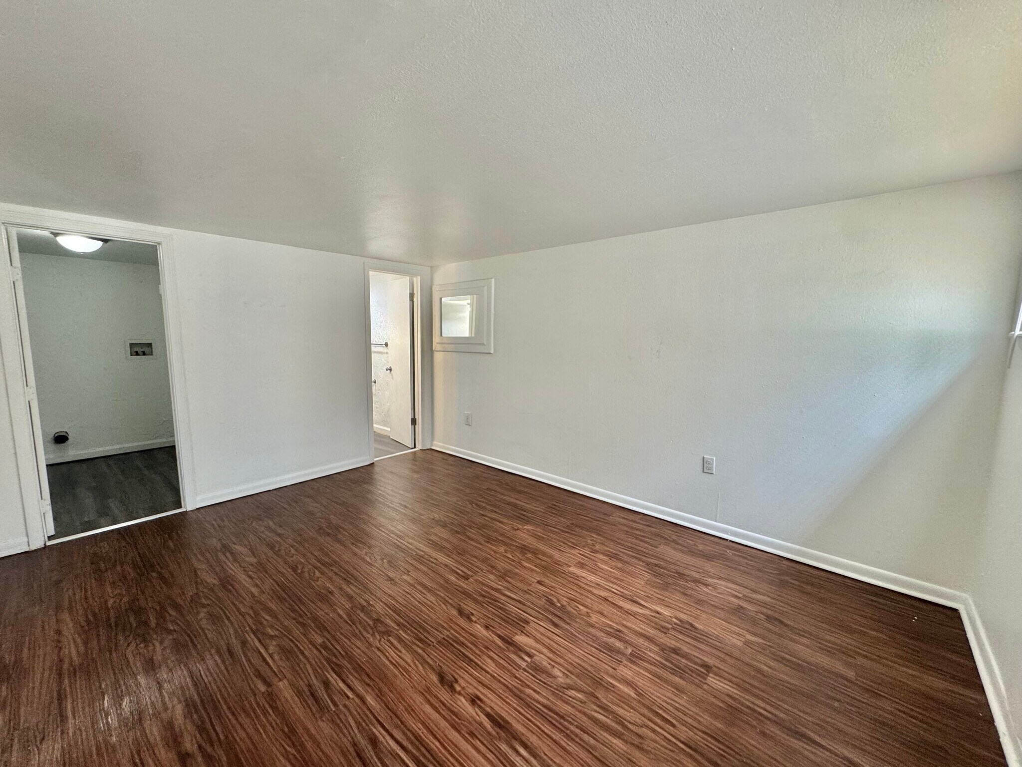 Building Photo - 442 Babb Dr