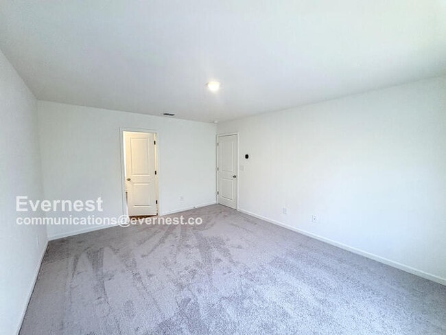 Building Photo - 141 Flowering Cherry St