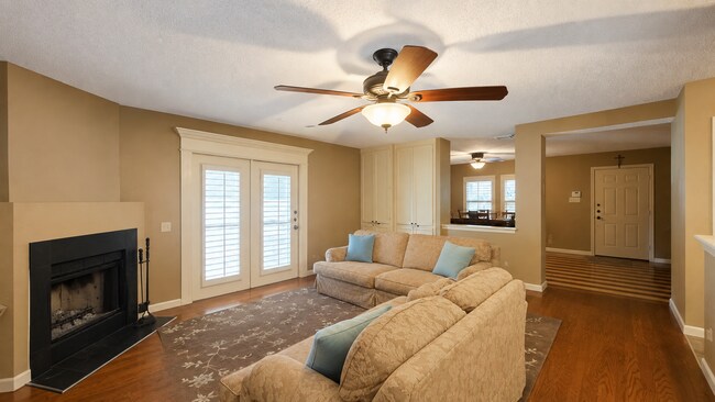 Building Photo - 7539 Tantara Ct