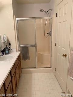 Building Photo - 41719 Sleepy Hollow Dr