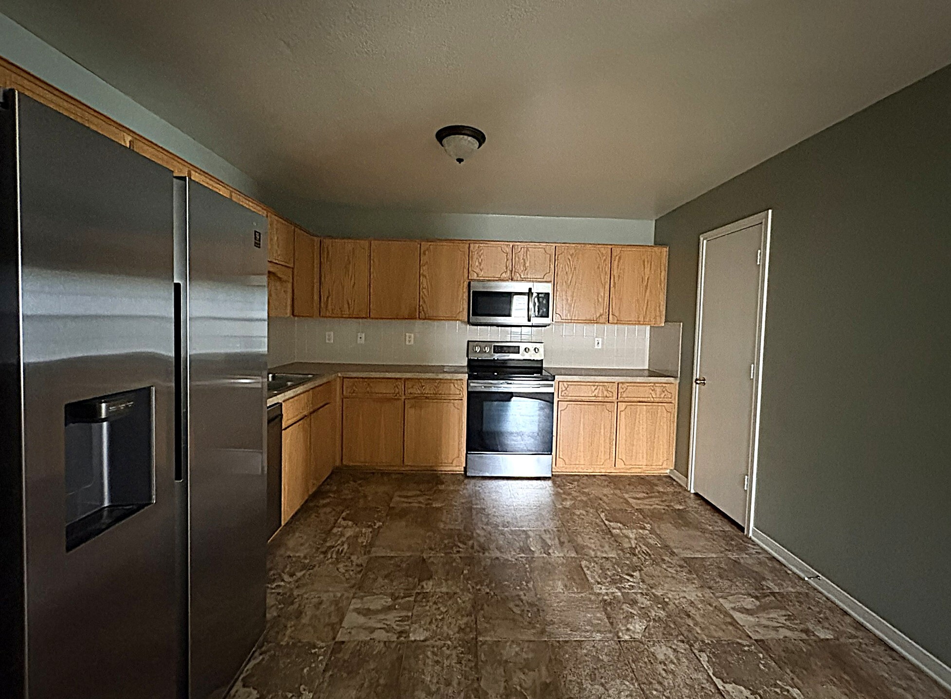 Building Photo - 507 Manhattan Dr