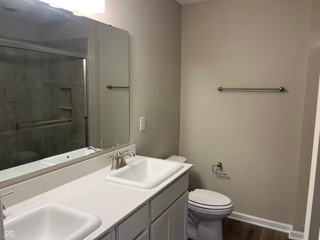 Building Photo - 6414 Yuma Ct
