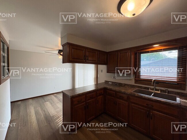 Building Photo - 1217 Driftwood Dr