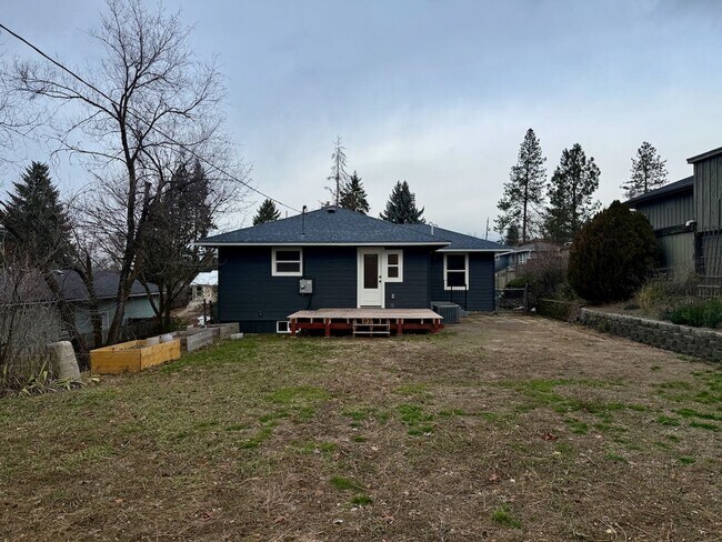 Building Photo - Immaculate FULL-REMODEL: 3 Bed 2 Bath Spokane Home w/ Brand New Everything!!