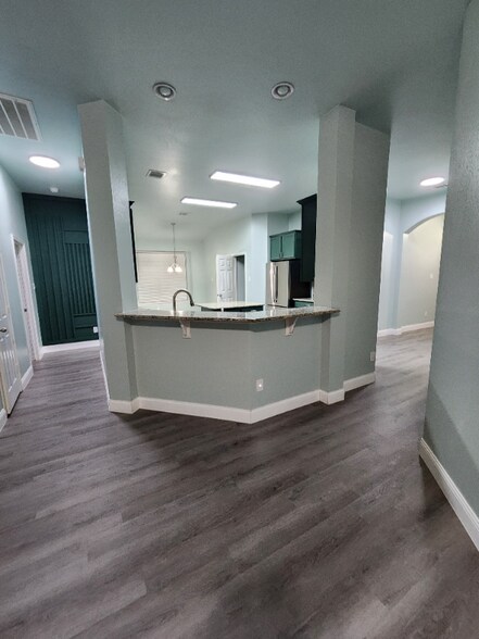 Building Photo - 0 Sulfur Spring Dr