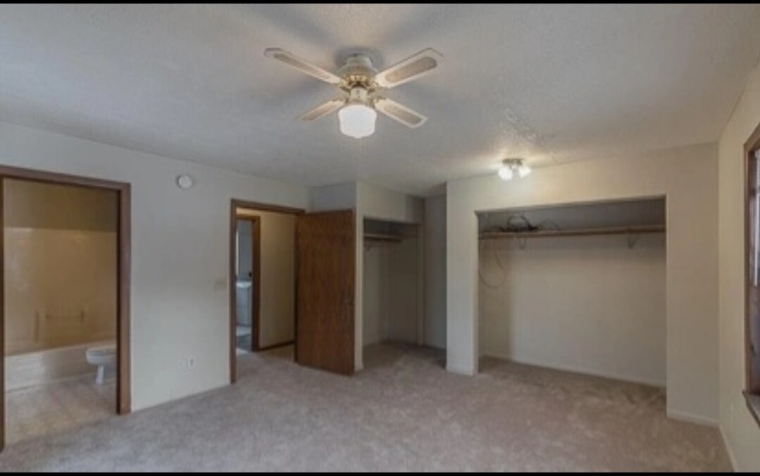 Master bedroom (bedroom 1 of 4) - 802 Le Hillier St