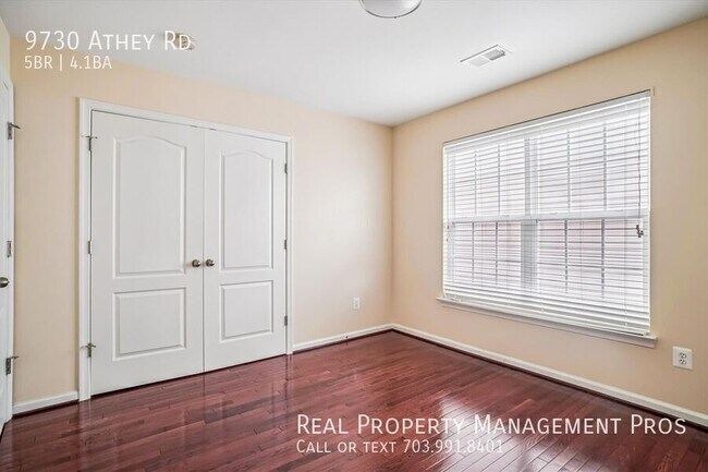 Building Photo - 9730 Athey Rd
