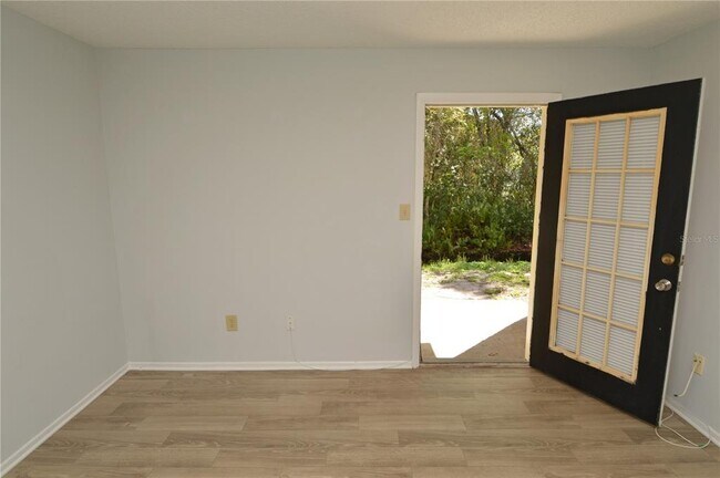 Building Photo - 8723 Fancy Finch Dr