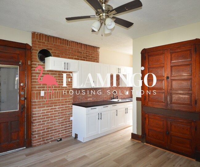 Building Photo - Charming 3-Bedroom Home for Rent in Dayton aka The Gem City!