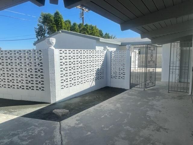 Building Photo - 2630 N Biskra Rd
