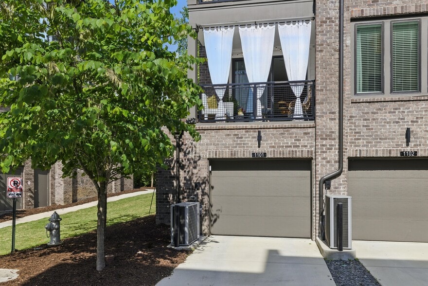 Building Photo - 407 Pratt Dr SE