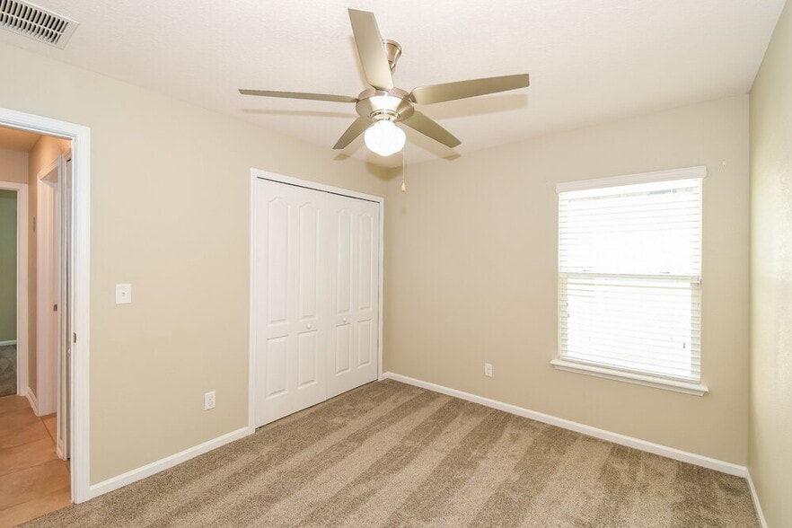 Building Photo - 2691 Salt Lake Dr