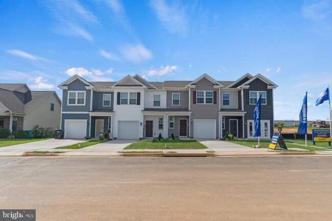 Building Photo - 156 Rae Ct