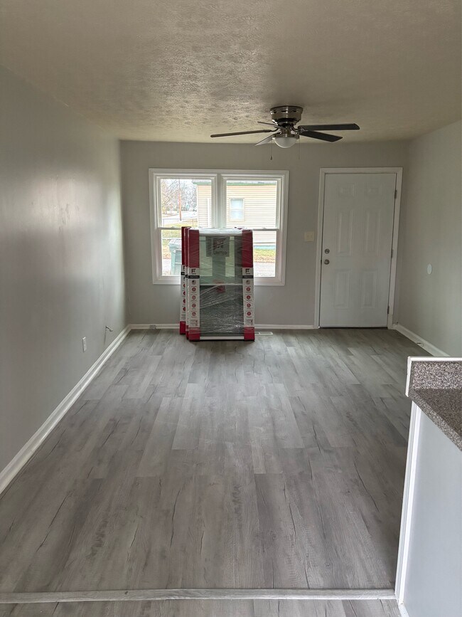 Building Photo - 1001 Breathitt St