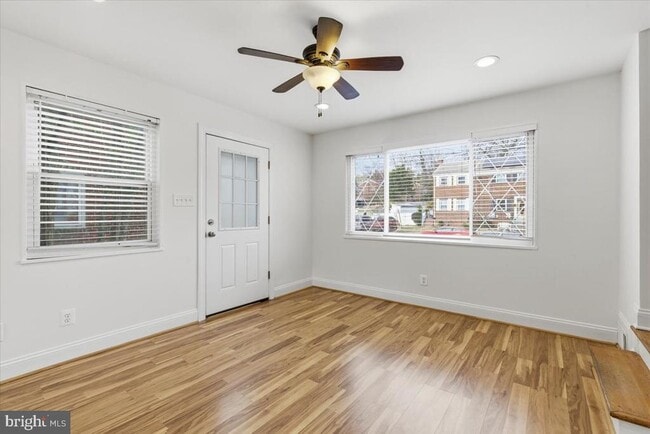 Building Photo - 4410 Vermont Ave