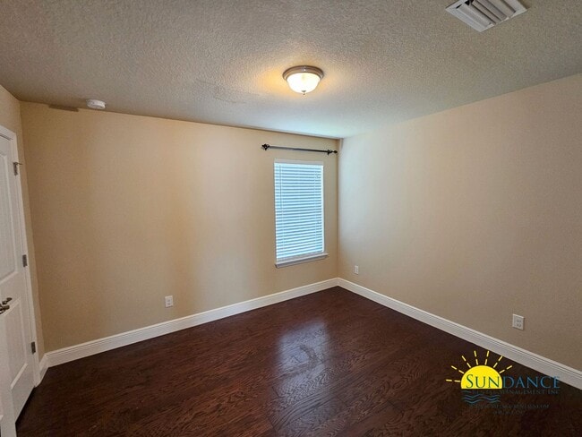 Building Photo - 122 Sandpine Loop