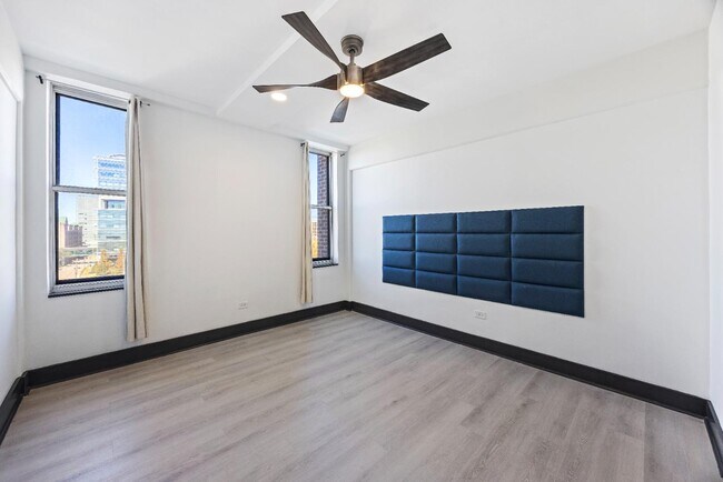 Building Photo - 14 Lockwood Dr