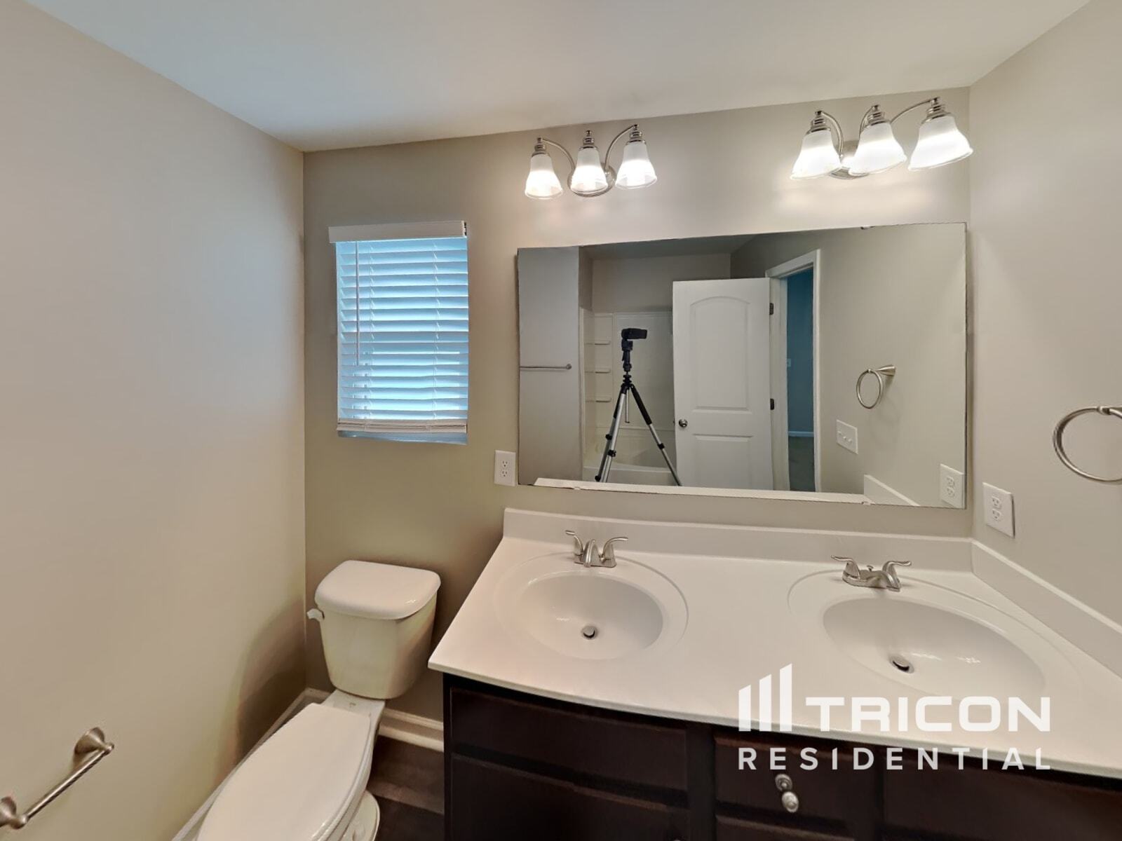 Building Photo - 971 Bitting Hall Cir